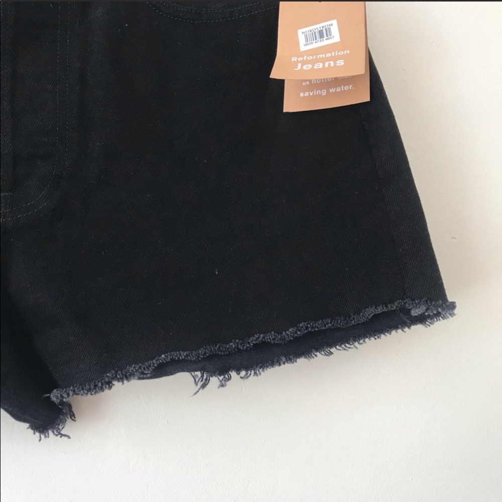 Reformation Dixie High Rise Jean Short - Picture 4 of 5